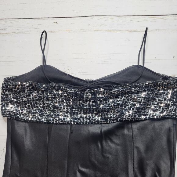 Lucy Paris Marnie Sequin Bow Detail Maxi Dress Gown Black Silver V Neck Small - Picture 7 of 10